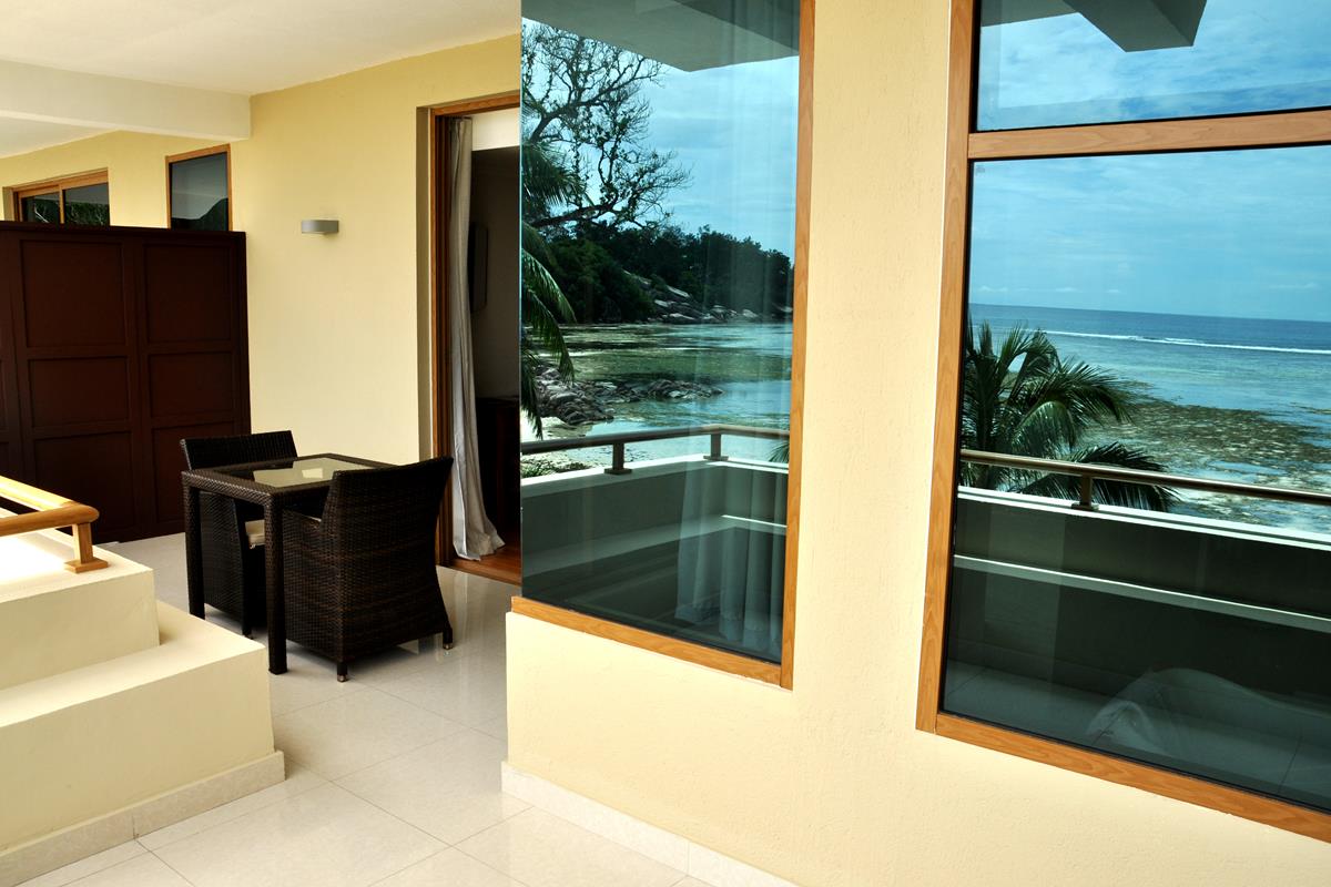 Crown Beach Seychelles – Superior Suite