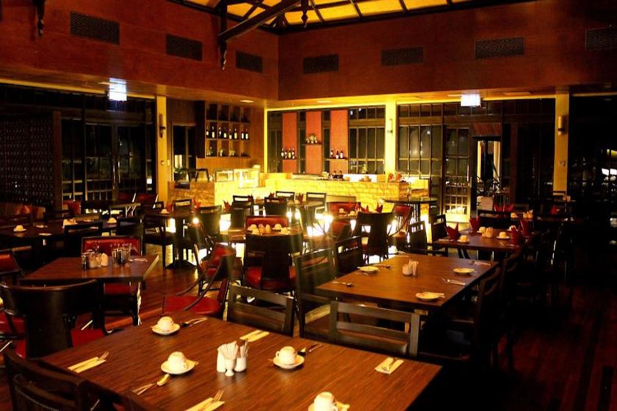 Mulu Marriott Resort & Spa – Restauracja