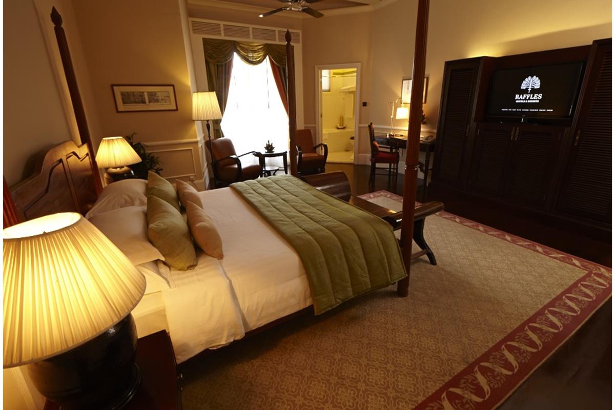 Raffles Hotel Le Royal – Landmark Suite