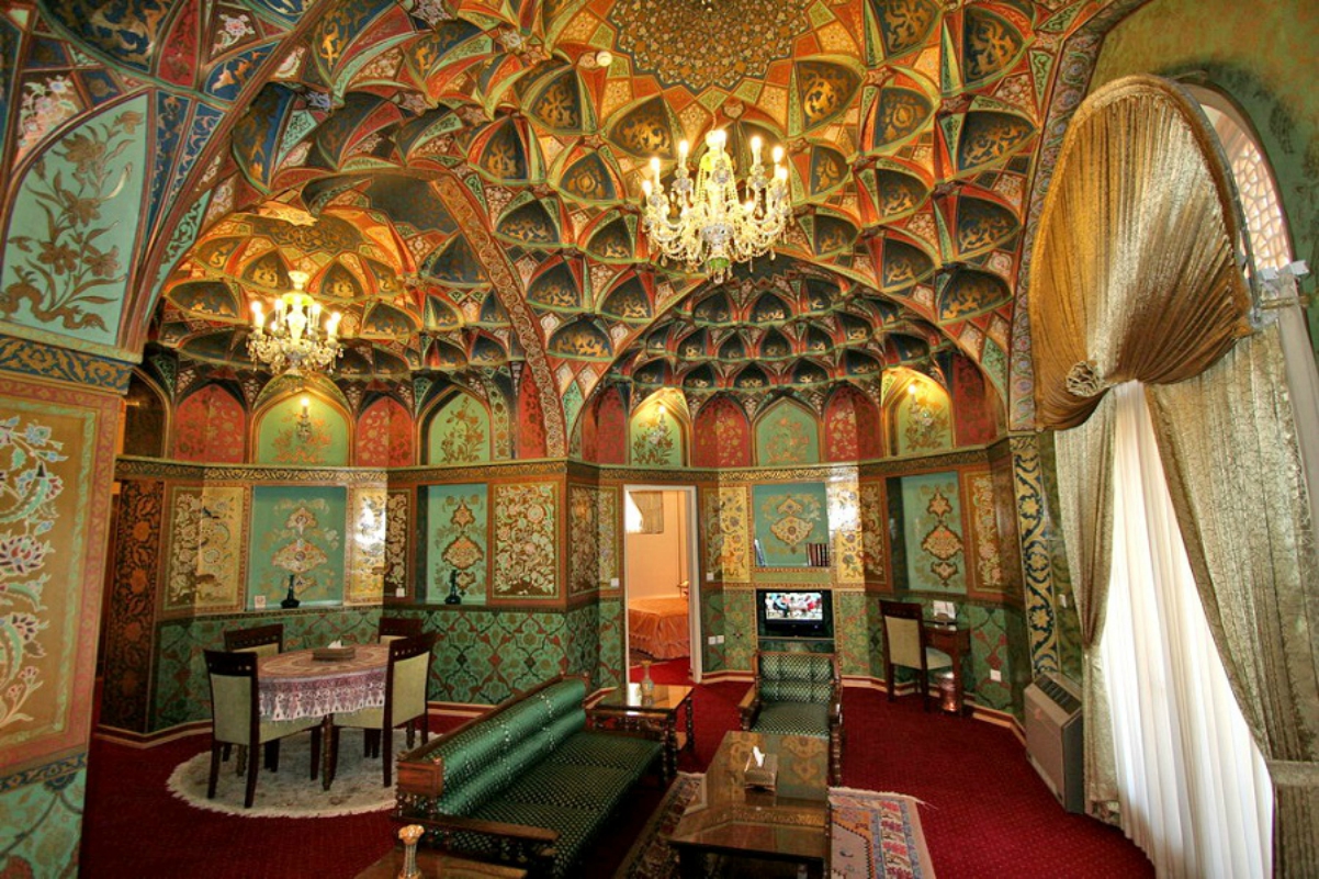 Abbasi Hotel – Safavid Suite
