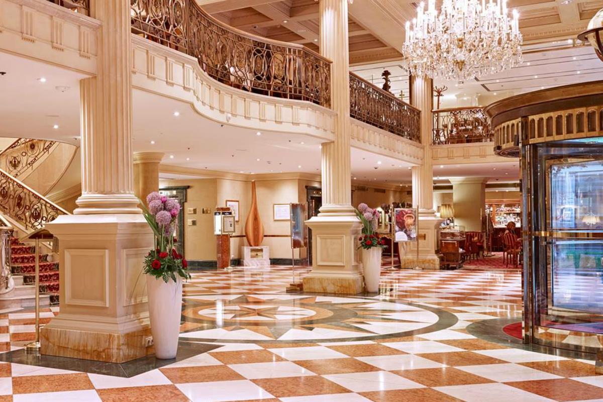 Zandiyeh Hotel – Lobby