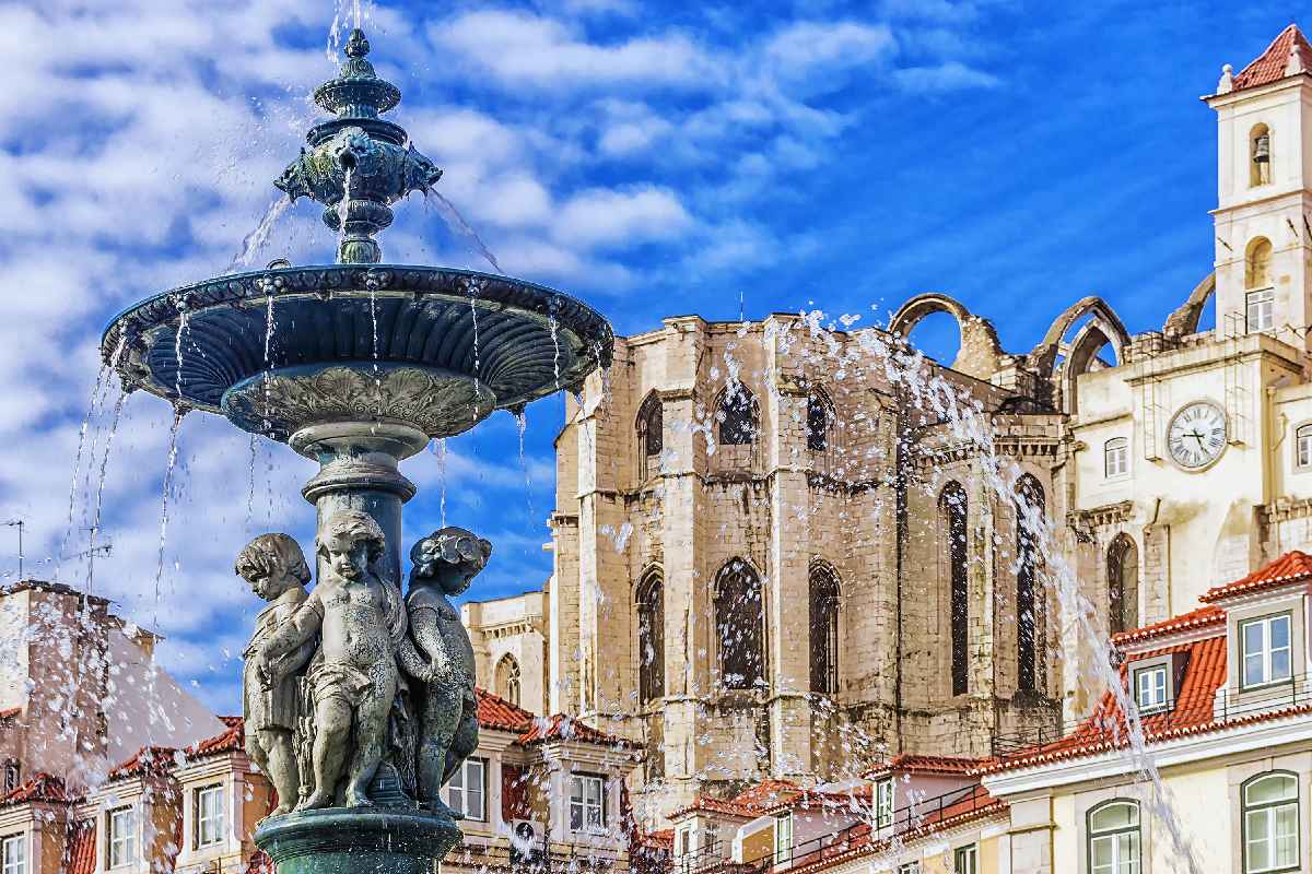 Lizbona – Fontanna na Placu Rossio