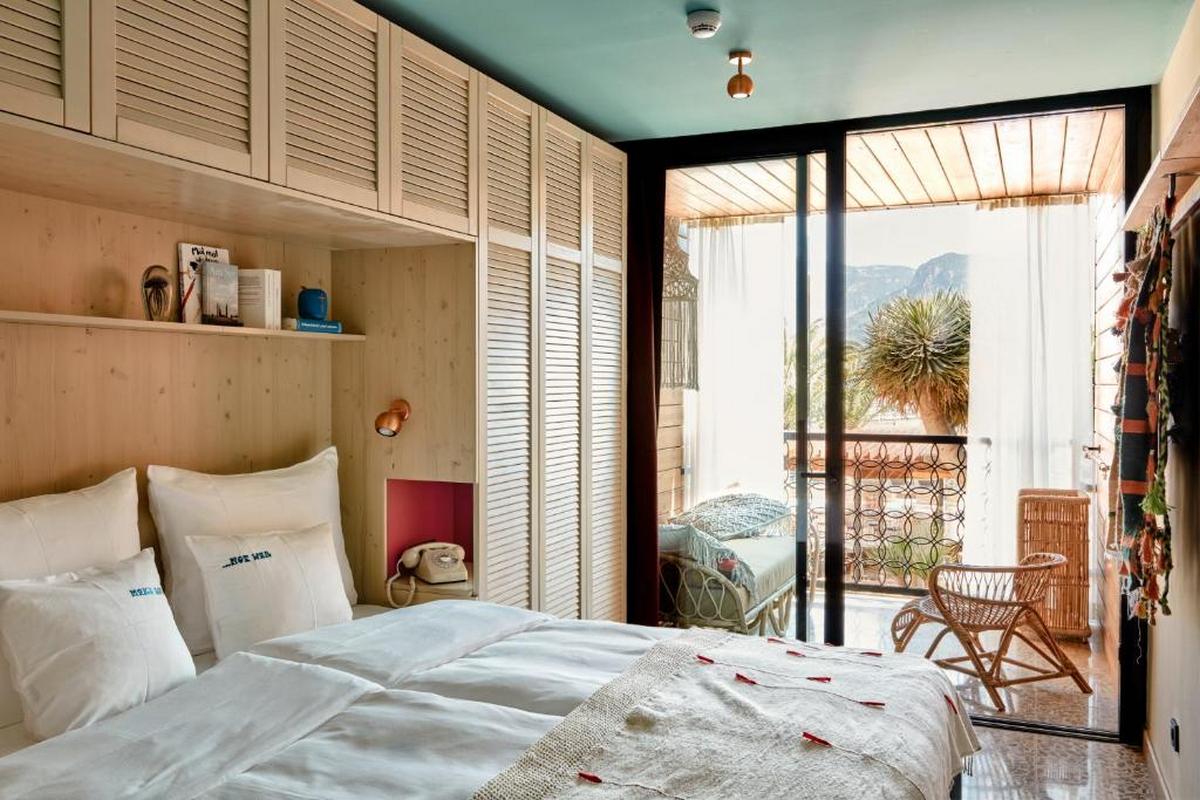 Bikini Island&Mountain – Double Room with Terrace