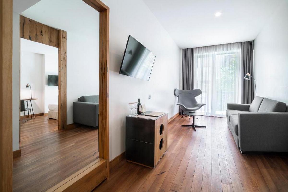Shota Hotel – Apartament typu Suite