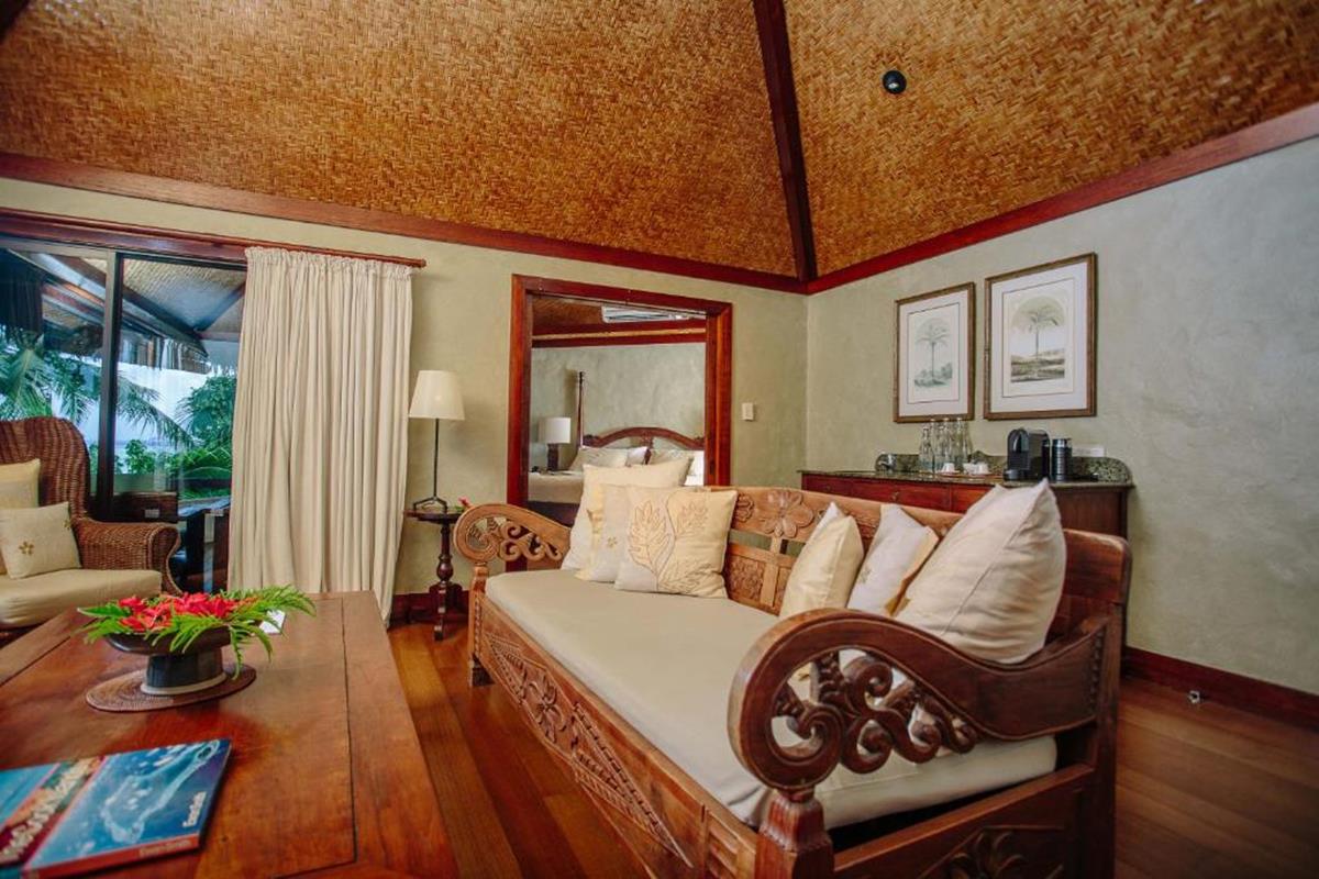 Pacific Resort Aitutaki – Ultimate Beachfront Villa