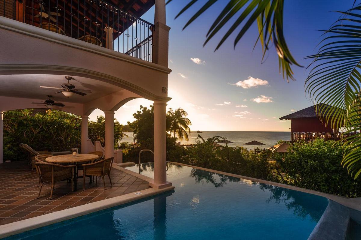 Cap Maison Resort & Spa – Ocean Suite with Pool