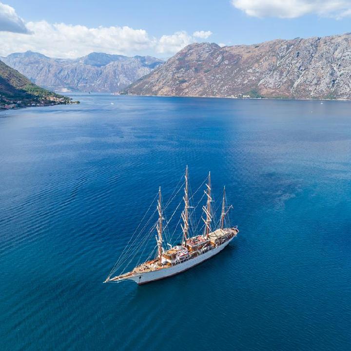 Zatoka Kotorska – jacht