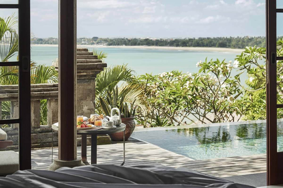 Four Seasons Jimbaran Bay – Premier Ocean Villa
