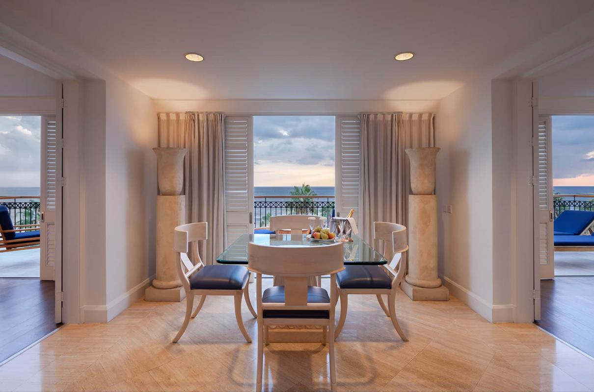 Annabelle – Two Bedroom Deluxe Sea View Suite