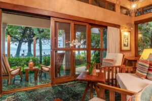 Capitán Suizo Beachfront Boutique Hotel – Beach Front Bungalow