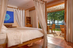 Capitán Suizo Beachfront Boutique Hotel – Beachfront Garden Room