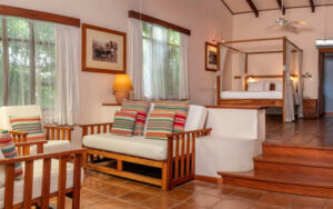 Capitán Suizo Beachfront Boutique Hotel_Banner2