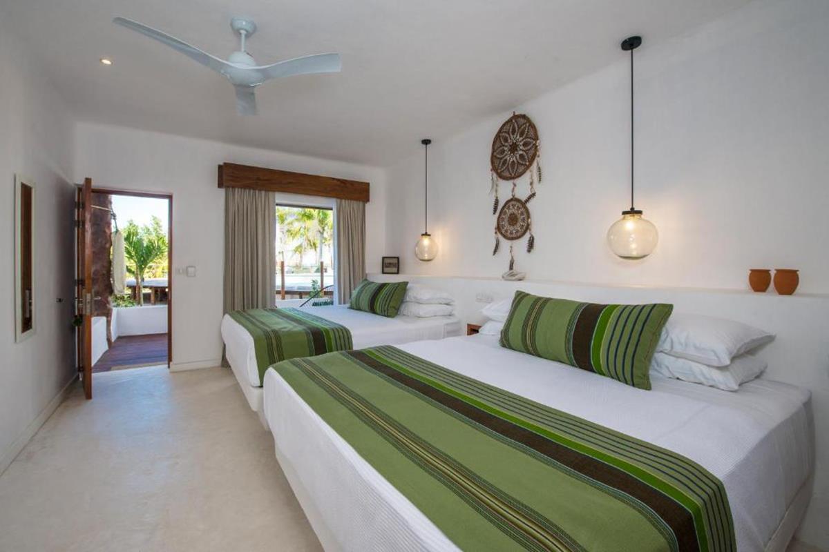 Villas HM Palapas del Mar – Junior Suite with Private Pool