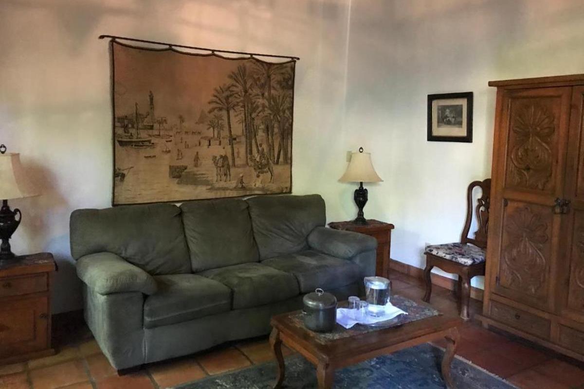 Todos Santos Inn – Suite with Garden View