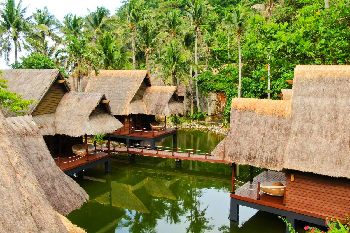 Cauayan Island Resort – Lagoon Villa