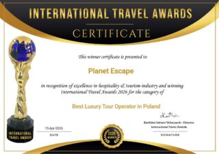 Bardzo miło nam poinformować, że Planet Escape otrzymało tytuł 🏆Best Luxury Tour Operator in Poland 🏆przyznany w ramach International Travel Awards 2026.
Cieszymy się ogromnie, bo za tym wyróżnieniem stoją setki starannie zaprojektowanych podróży, zaufanie naszych Klientów i doświadczenie zdobywane latami podczas własnych podróży i inspekcji — dlatego rekomendujemy wyłącznie miejsca, które wcześniej sami sprawdziliśmy.
#planetescape #podrozeszytenamiare #biuropodrozy #tailormadeholidays #travelagency #internationaltravelawards #bestluxurytouroperator