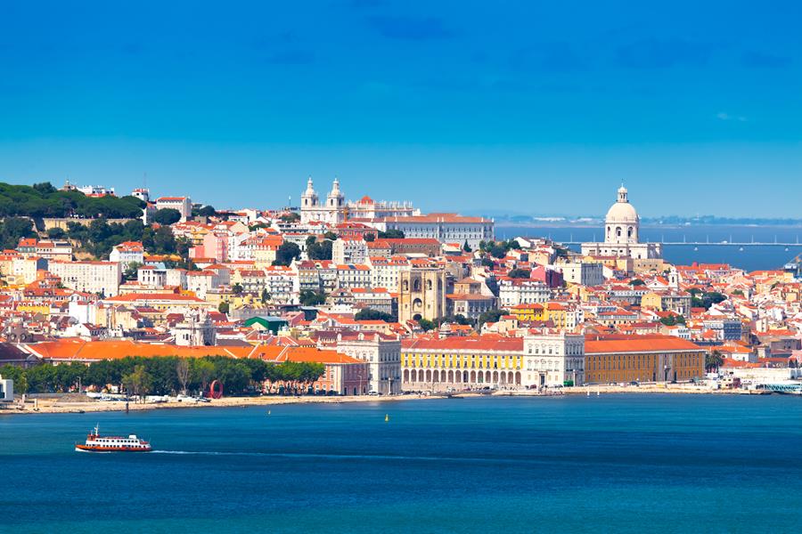 Portugalia, Lizbona – panorama z Almady