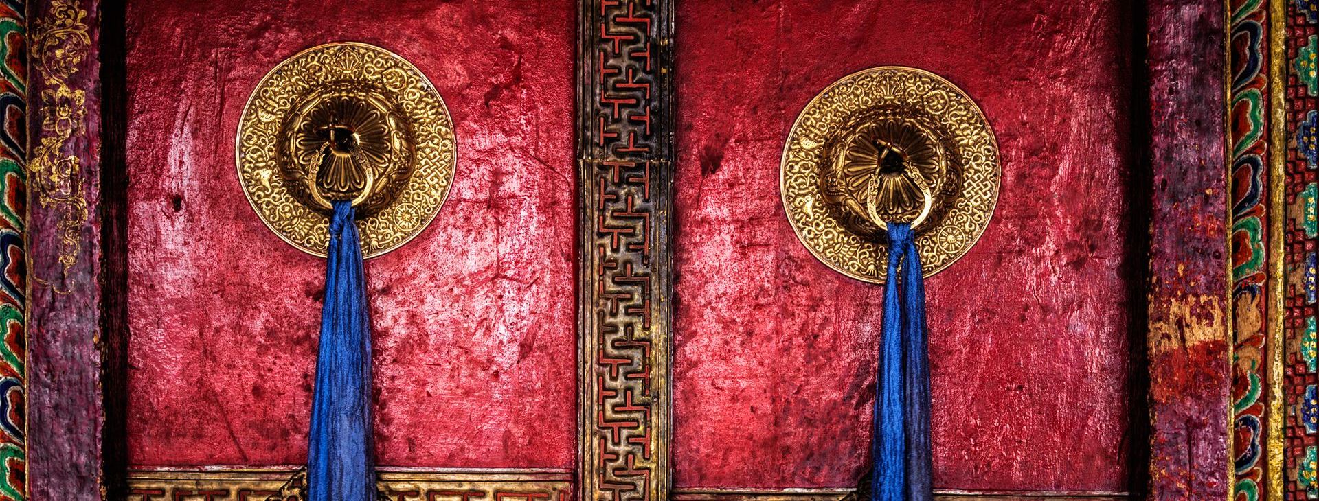 Ile trwa lot do Indii? Jak długo leci się samolotem do Indii?